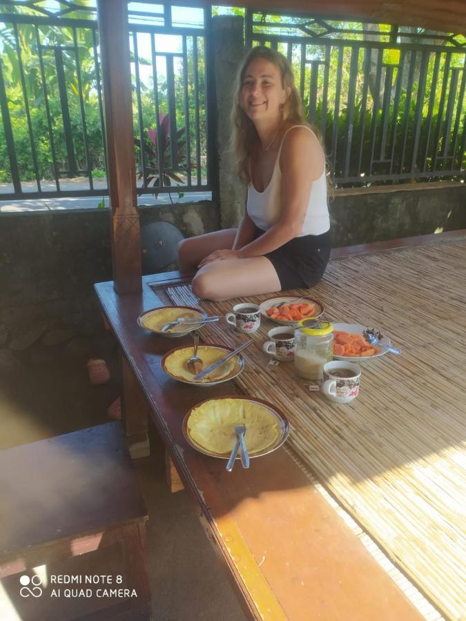 Akria Bed And Breakfast Bayan Exteriér fotografie